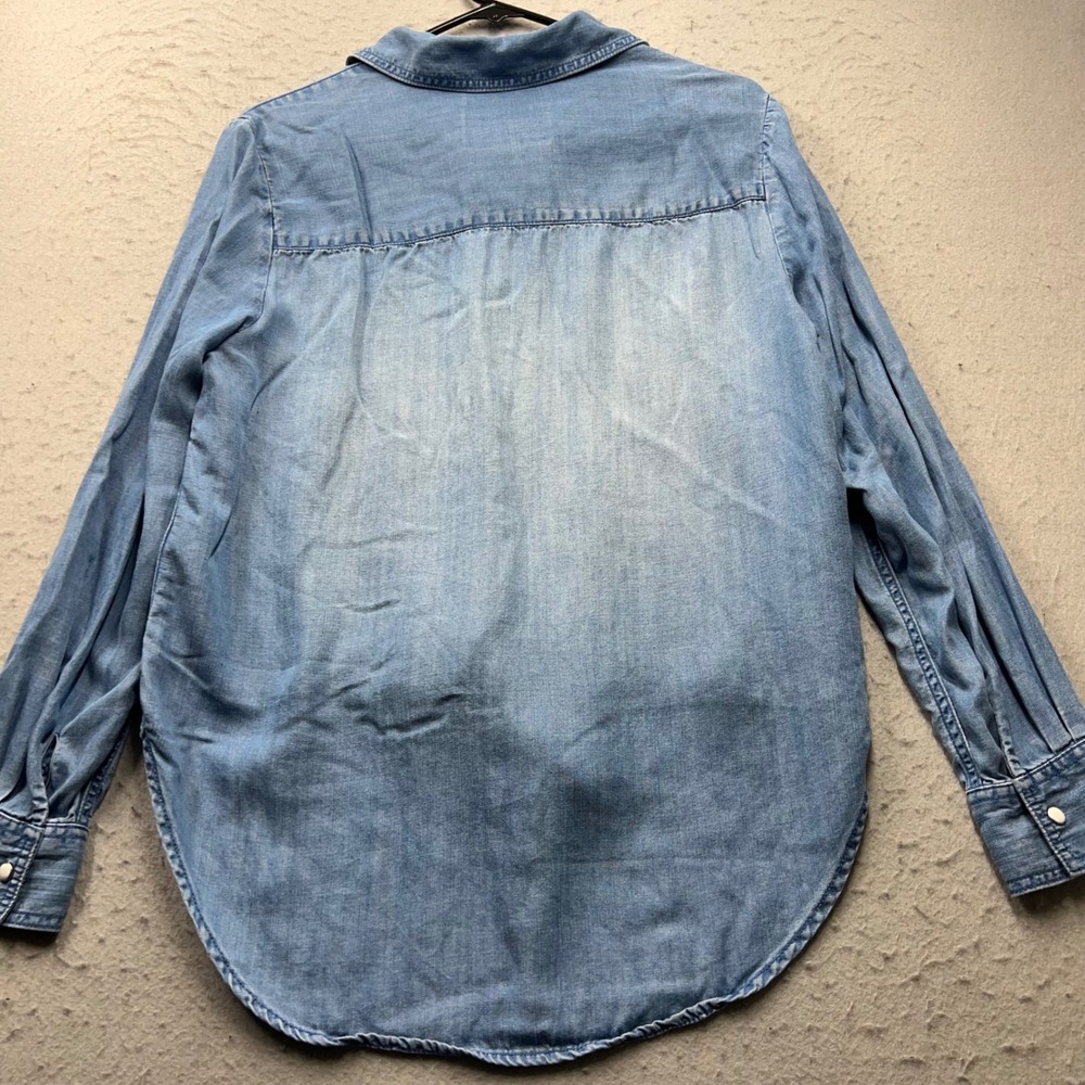 Lola River Womens Medium Denim Shirt Light Wash Snap Button Front Tie High Low - Picture 5 of 6